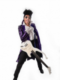 De foto van de lookalike en imitator van Prince